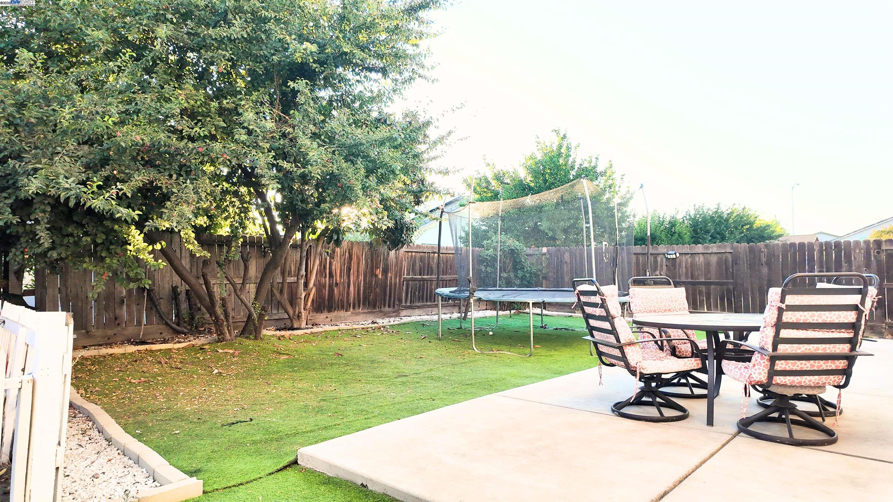 Detail Gallery Image 28 of 29 For 5247 Agapanthus Ct, Stockton,  CA 95212 - 4 Beds | 3 Baths