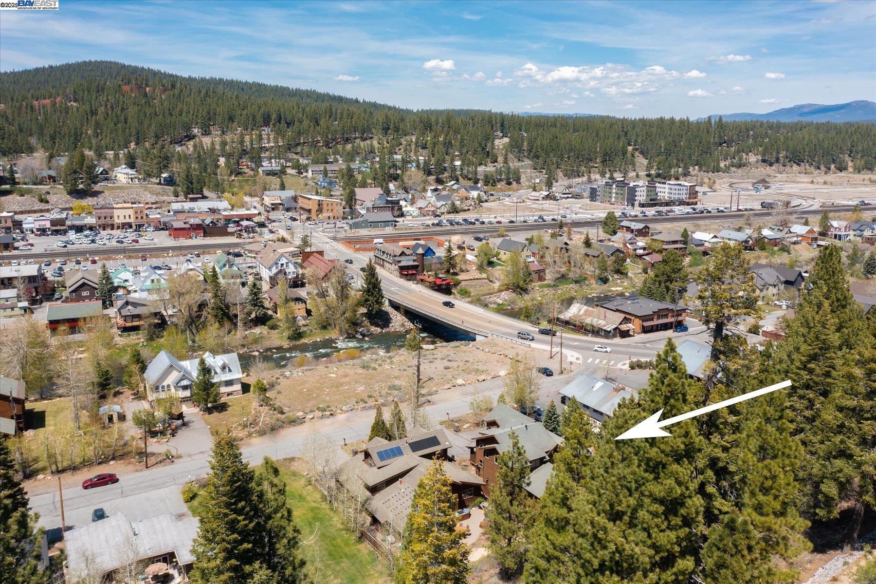 Detail Gallery Image 34 of 35 For 10023 S River Street, Truckee,  CA 96161 - 4 Beds | 2/1 Baths