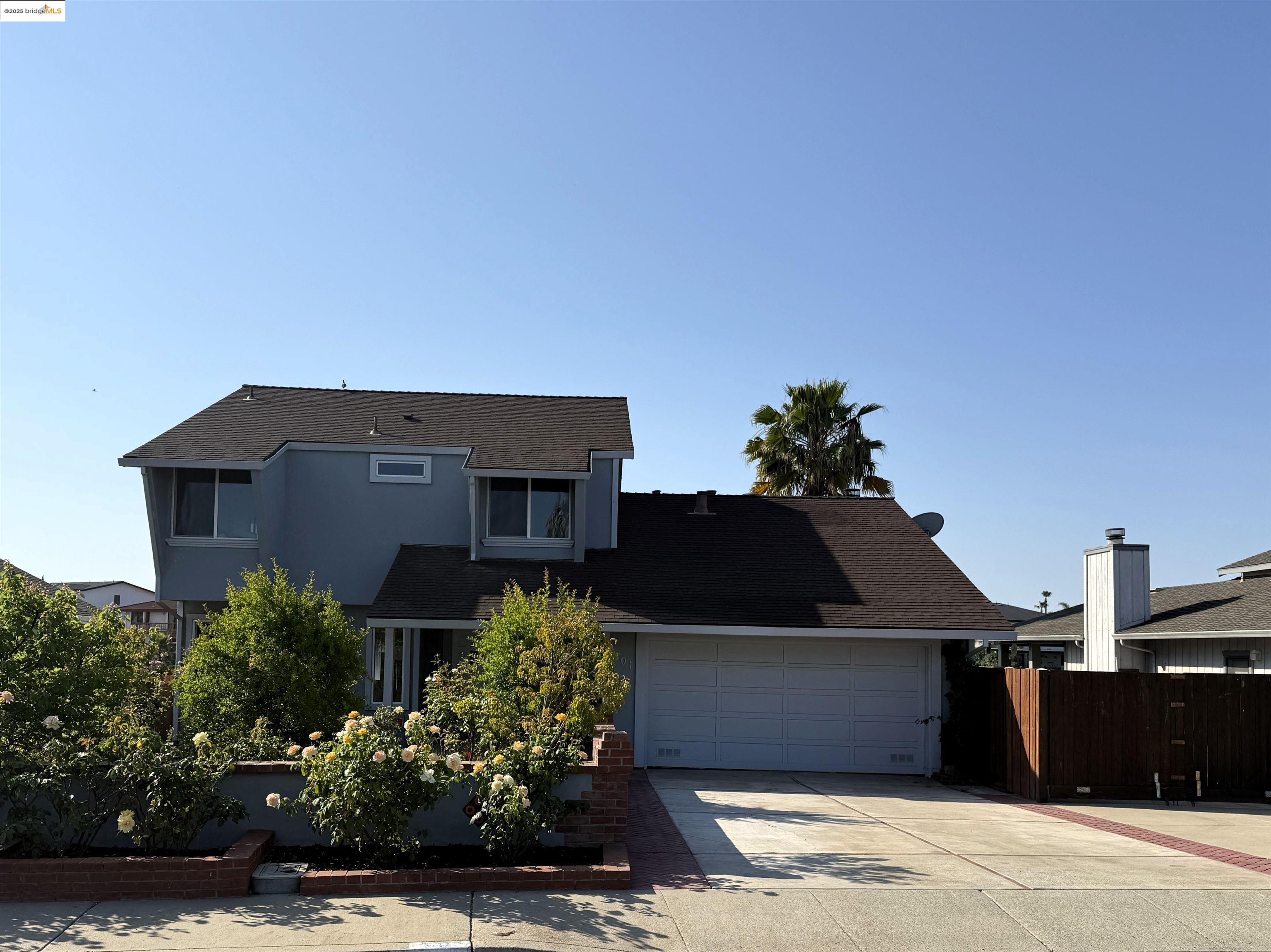 Detail Gallery Image 1 of 23 For 301 Discovery Bay Blvd, Discovery Bay,  CA 94505 - 3 Beds | 2/1 Baths