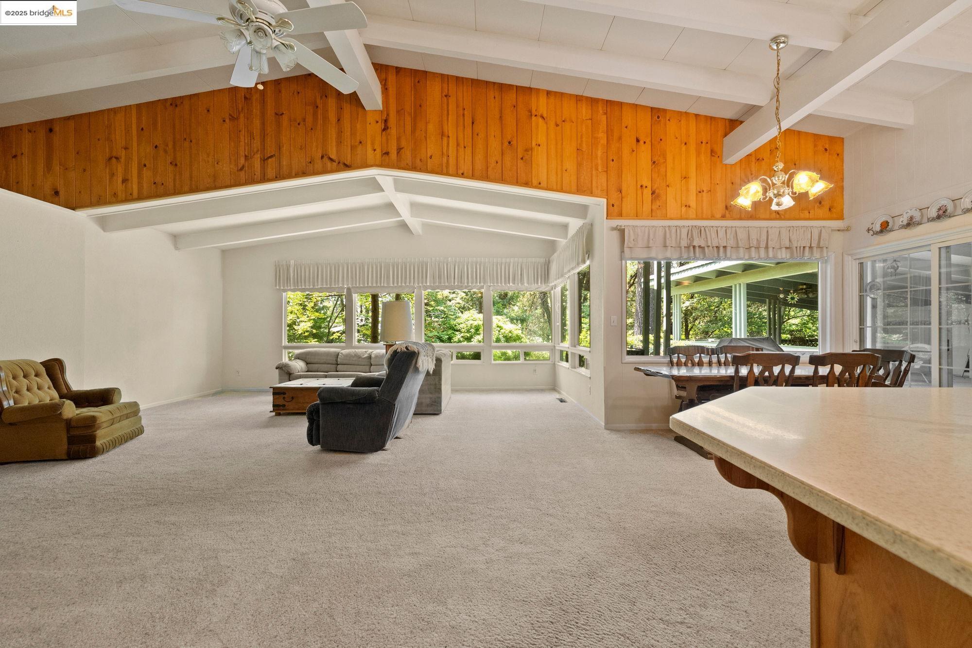 Detail Gallery Image 2 of 42 For 23343 Tanager, Twain Harte,  CA 95383 - 3 Beds | 2 Baths