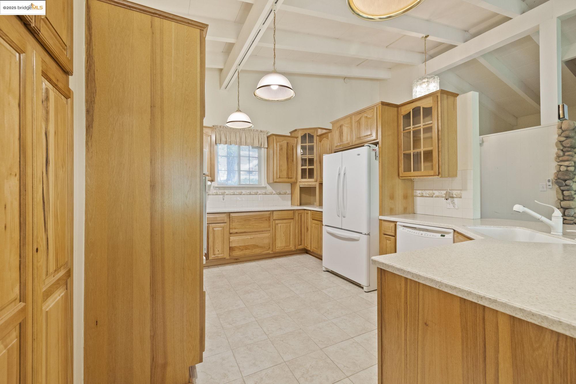 Detail Gallery Image 14 of 42 For 23343 Tanager, Twain Harte,  CA 95383 - 3 Beds | 2 Baths
