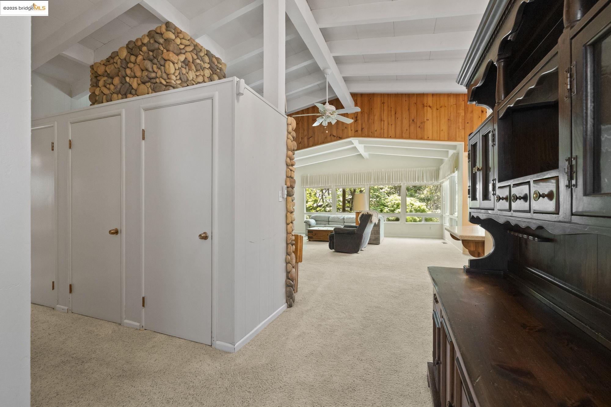 Detail Gallery Image 10 of 42 For 23343 Tanager, Twain Harte,  CA 95383 - 3 Beds | 2 Baths