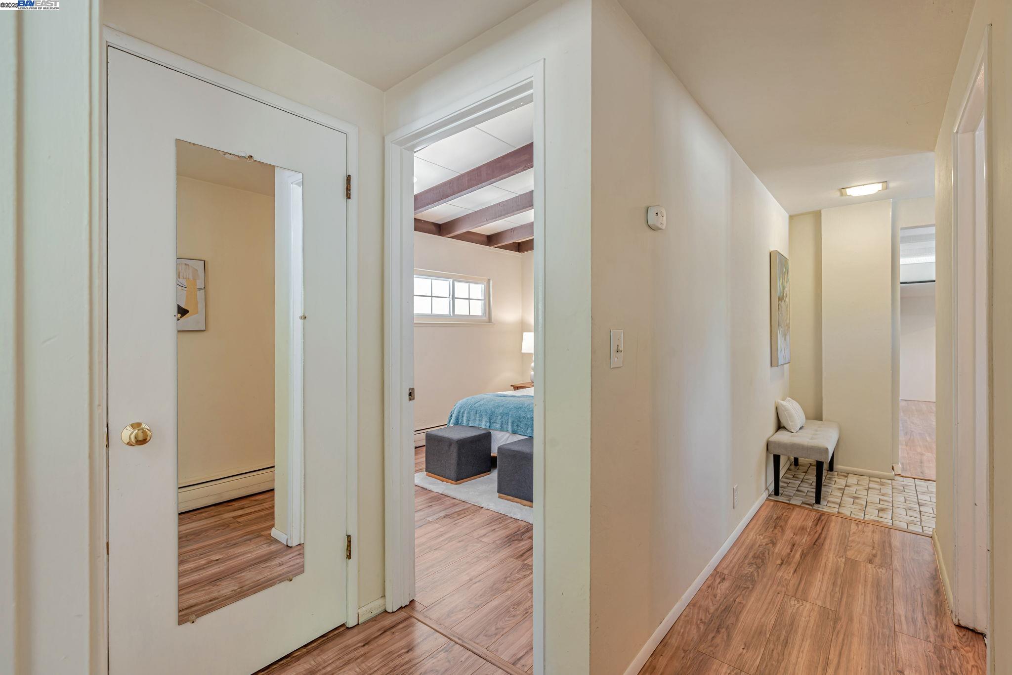 Detail Gallery Image 22 of 54 For 3950 Pinole Valley Rd, Pinole,  CA 94564 - 5 Beds | 3 Baths