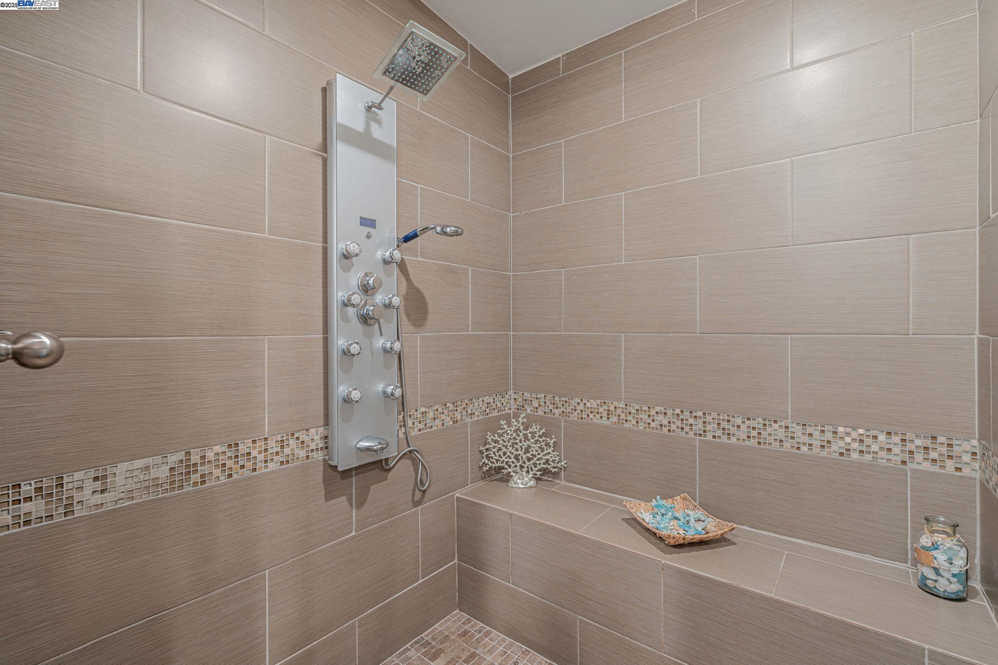 Detail Gallery Image 52 of 54 For 3950 Pinole Valley Rd, Pinole,  CA 94564 - 5 Beds | 3 Baths