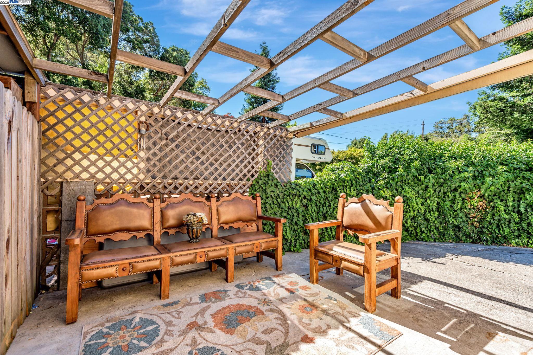 Detail Gallery Image 53 of 54 For 3950 Pinole Valley Rd, Pinole,  CA 94564 - 5 Beds | 3 Baths