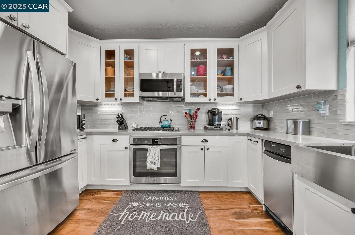 Detail Gallery Image 7 of 31 For 22 Village Square Pl, Pleasant Hill,  CA 94523 - 3 Beds | 2/1 Baths