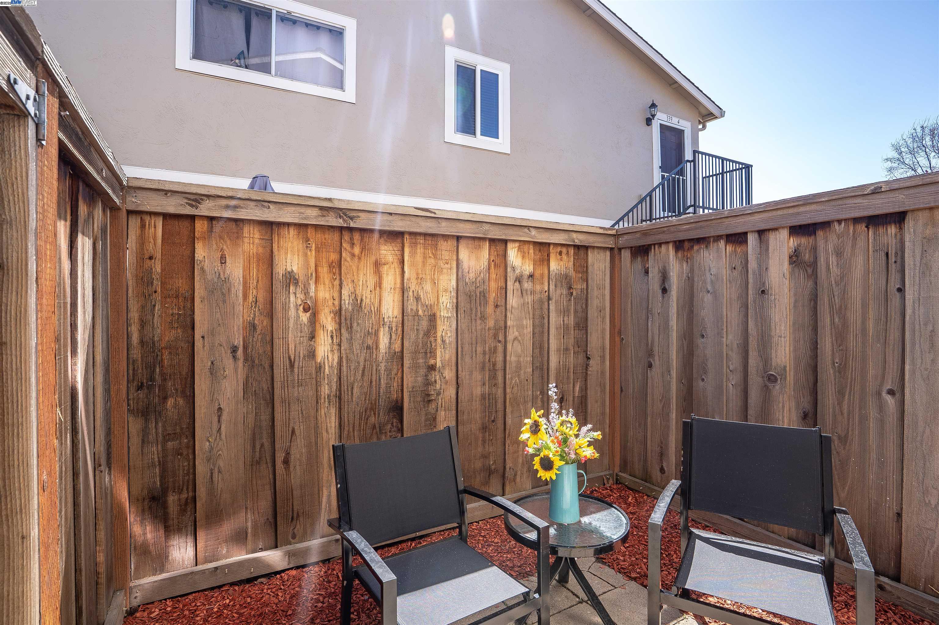 Detail Gallery Image 20 of 27 For 325 San Miguel Ct #2,  Milpitas,  CA 95035 - 2 Beds | 1 Baths