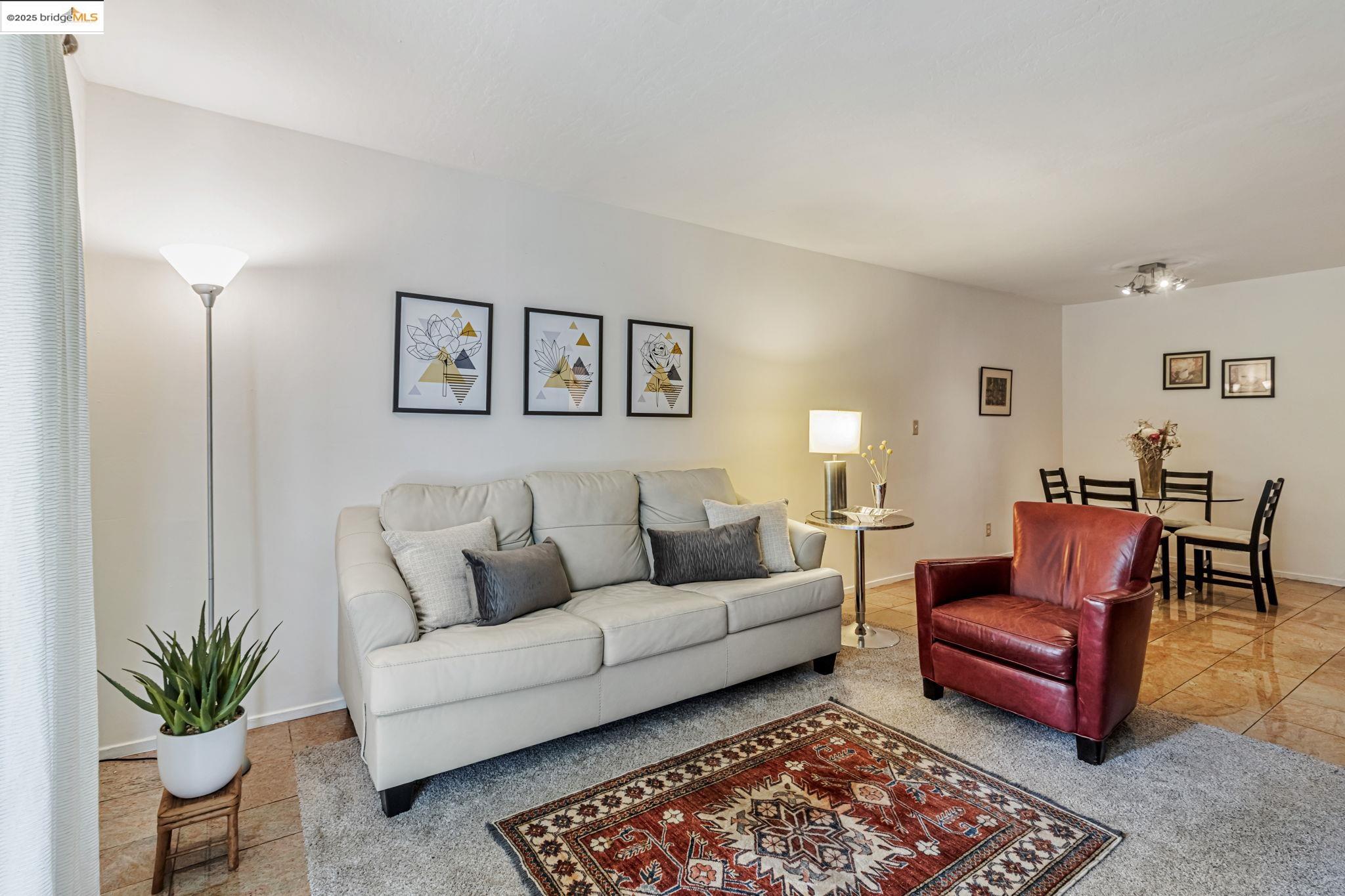 Detail Gallery Image 16 of 33 For 375 Jayne Avenue #106,  Oakland,  CA 94610 - 1 Beds | 1 Baths