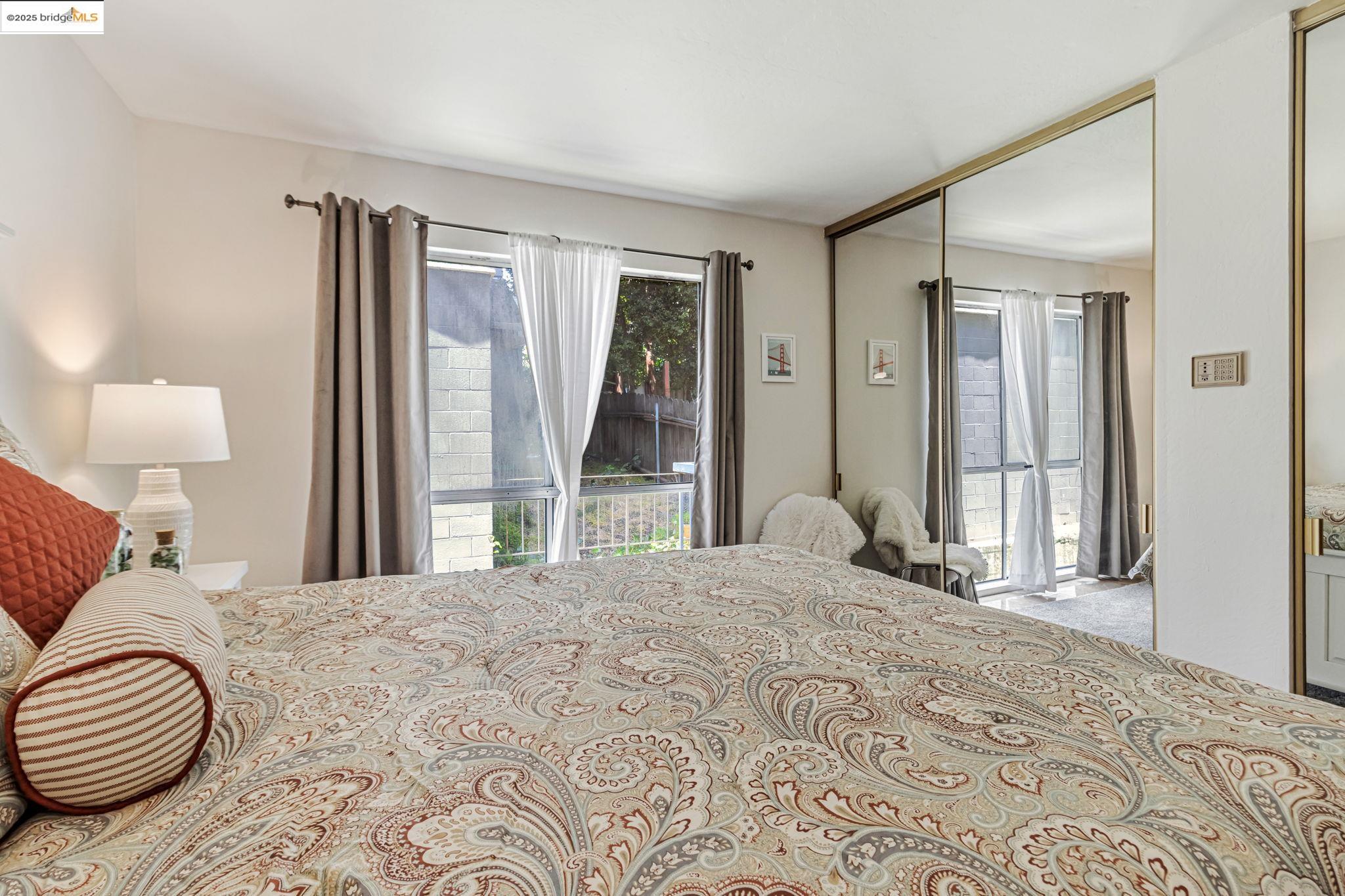 Detail Gallery Image 20 of 33 For 375 Jayne Avenue #106,  Oakland,  CA 94610 - 1 Beds | 1 Baths