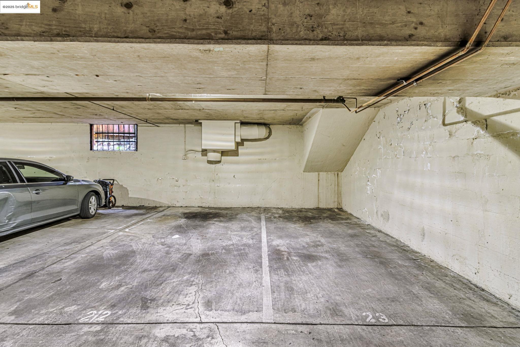Detail Gallery Image 30 of 33 For 375 Jayne Avenue #106,  Oakland,  CA 94610 - 1 Beds | 1 Baths