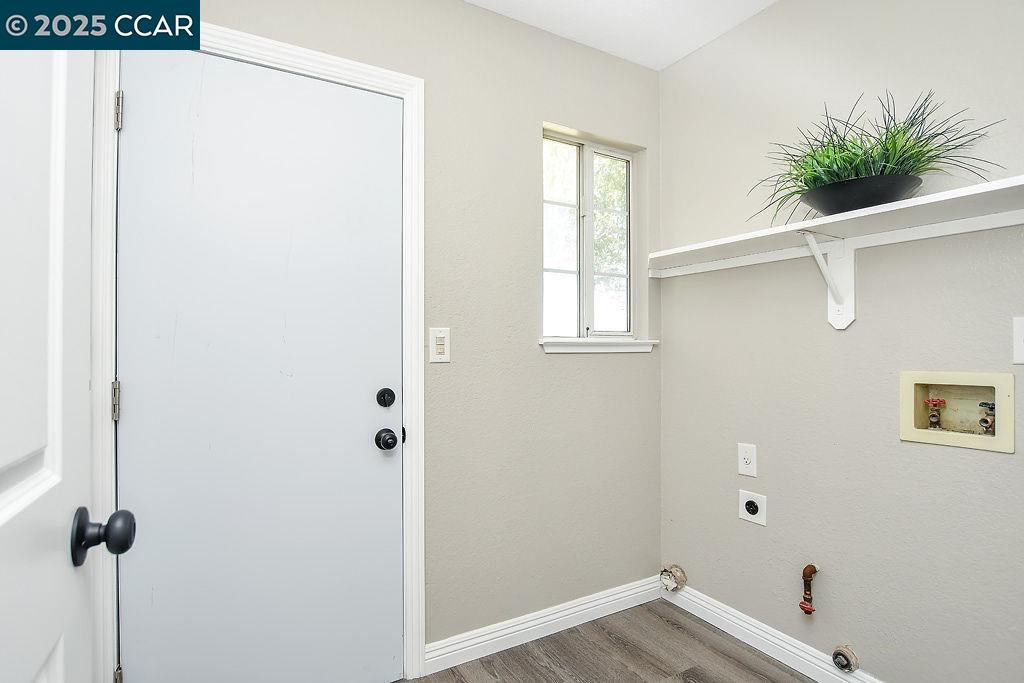 Detail Gallery Image 11 of 28 For 4412 Malta Ct, Salida,  CA 95368 - 3 Beds | 2 Baths
