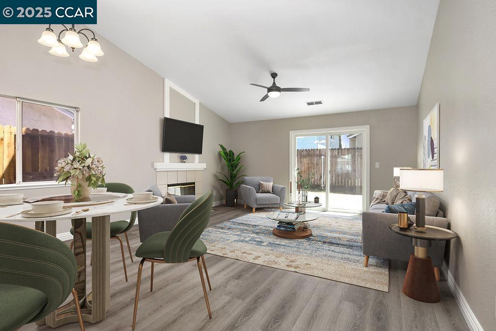 Detail Gallery Image 4 of 28 For 4412 Malta Ct, Salida,  CA 95368 - 3 Beds | 2 Baths