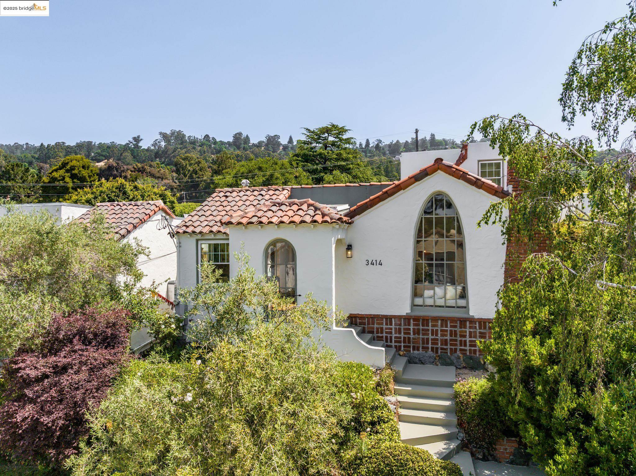 Thumbnail for 3414 Guido St, Oakland, CA 94602