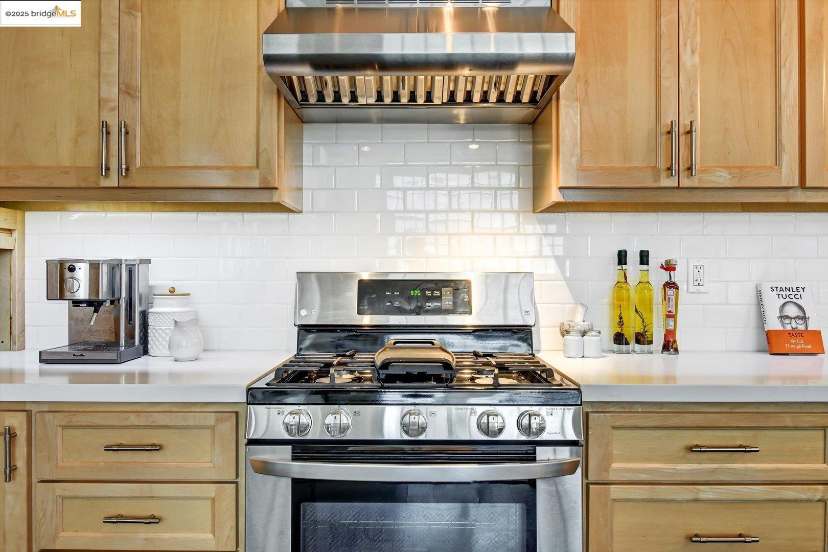 Photo #11: 41100436 Listing: Photo #11