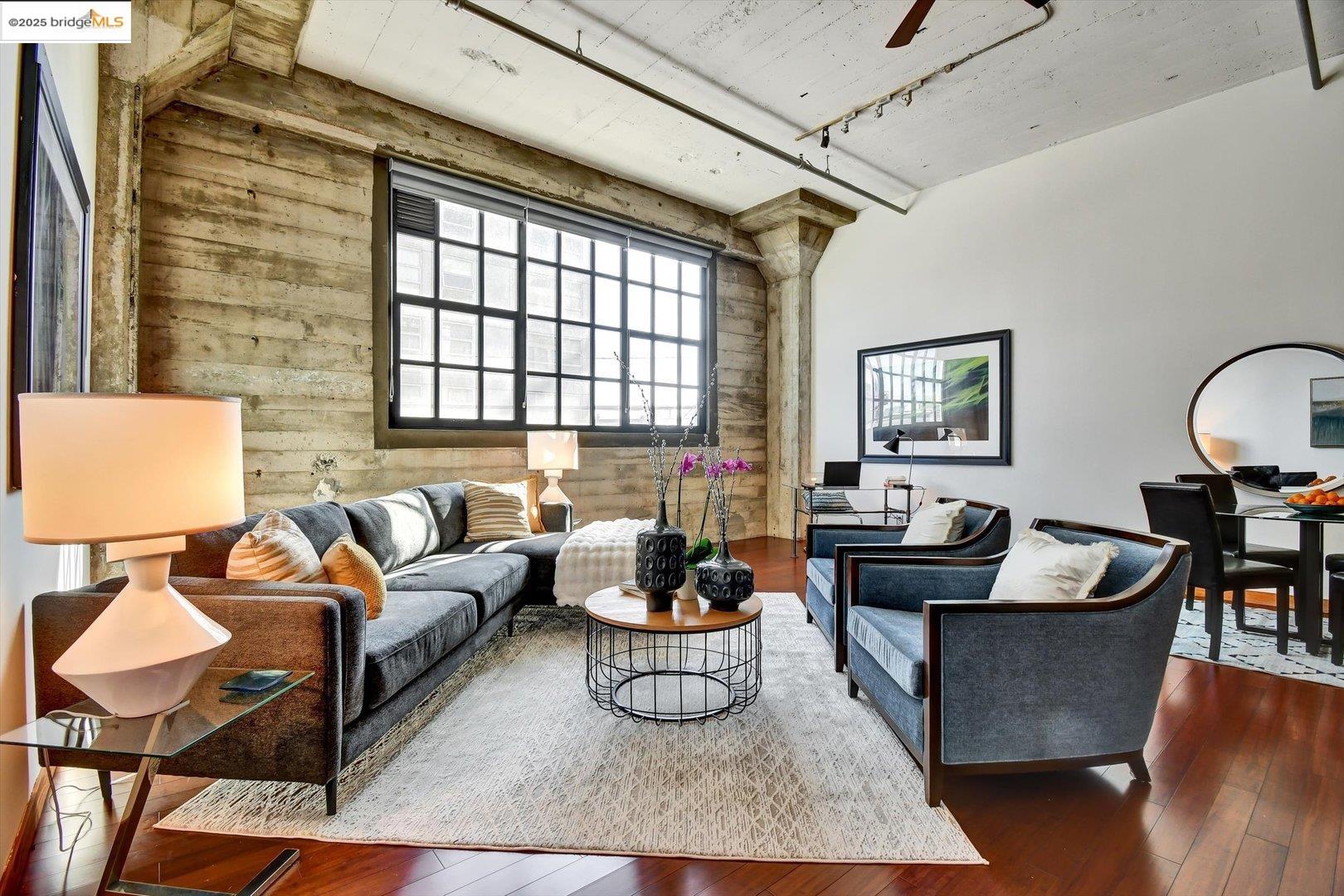Photo #3: 41100436 Listing 