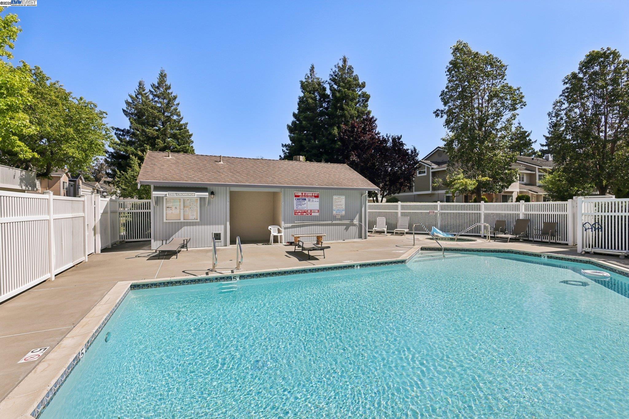 Photo #25: 41100440 Listing: Photo #25