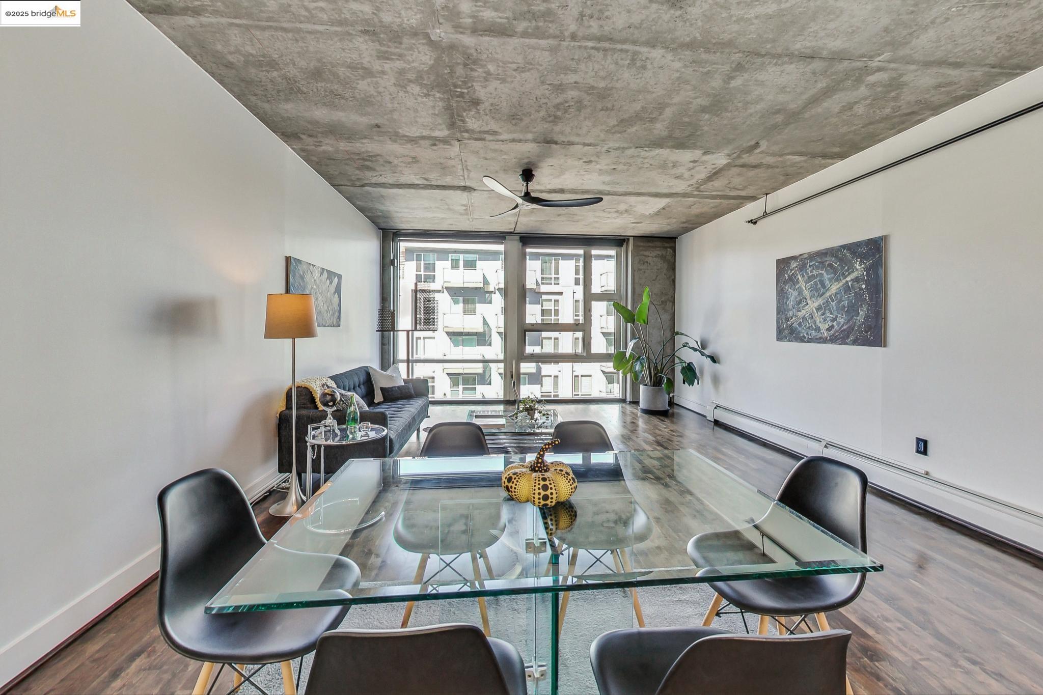311 Oak St # 703, Oakland, California 94607, 1 Bedroom Bedrooms, 2 Rooms Rooms,1 BathroomBathrooms,Residential Lease,For Rent,311 Oak St # 703,41100466