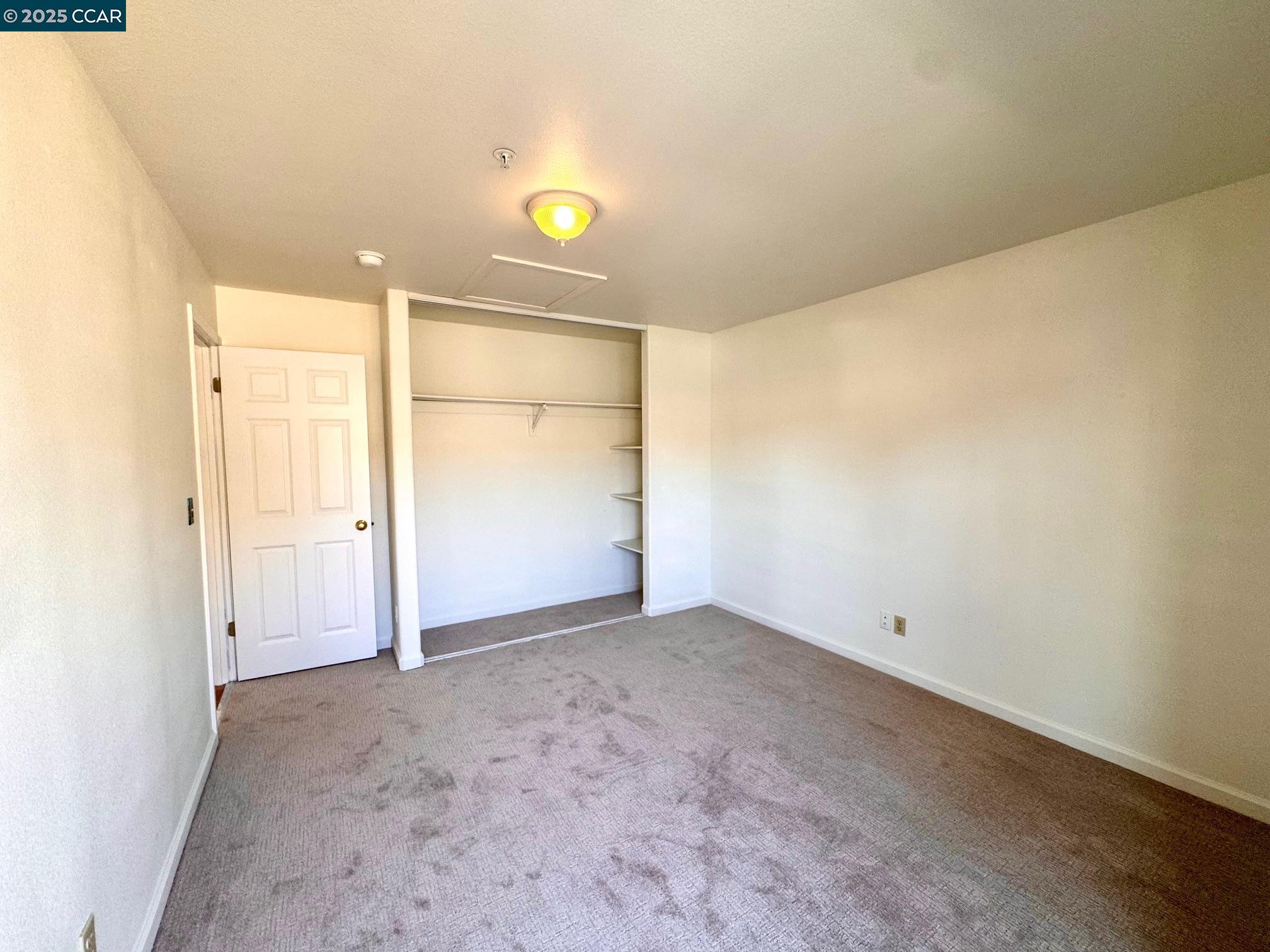 Photo #16: 41100477 Listing: Photo #16