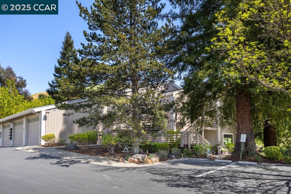 Detail Gallery Image 18 of 33 For 644 Terra Calif Dr #4,  Walnut Creek,  CA 94595 - 2 Beds | 2 Baths