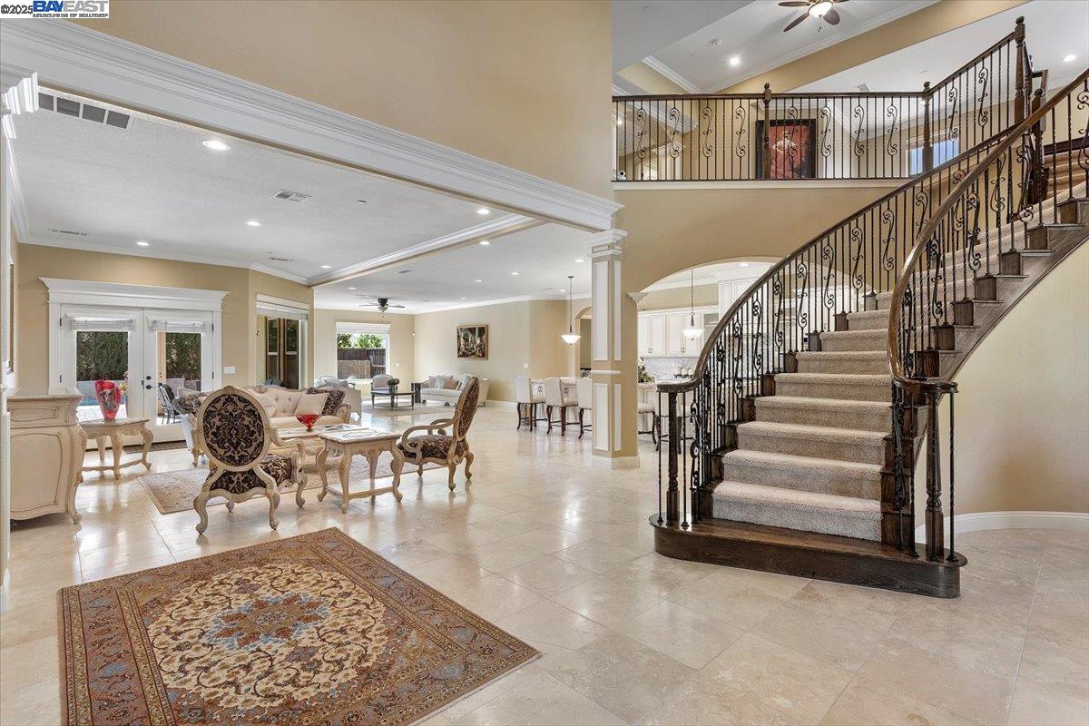 Detail Gallery Image 13 of 54 For 4121 Country Walk Lane, Turlock,  CA 95382 - 4 Beds | 4/1 Baths