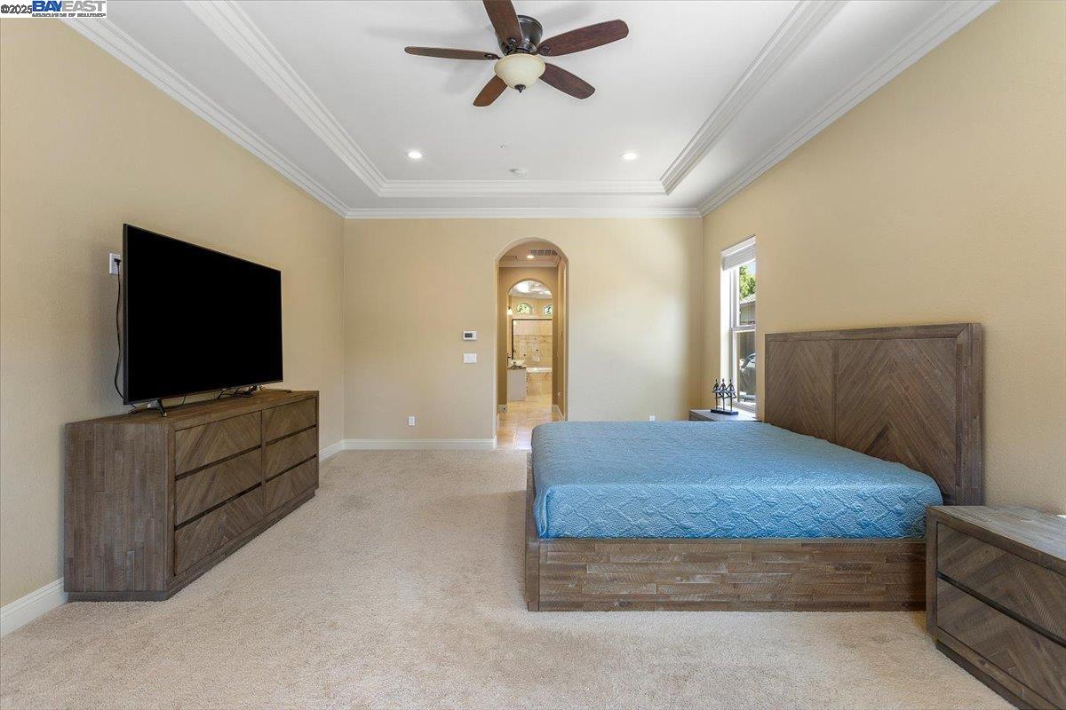 Detail Gallery Image 33 of 54 For 4121 Country Walk Lane, Turlock,  CA 95382 - 4 Beds | 4/1 Baths
