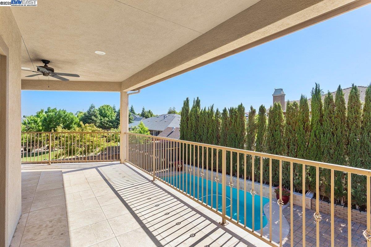 Detail Gallery Image 47 of 54 For 4121 Country Walk Lane, Turlock,  CA 95382 - 4 Beds | 4/1 Baths