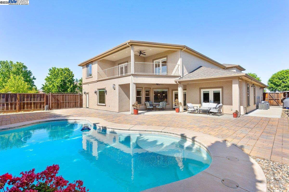 Detail Gallery Image 50 of 54 For 4121 Country Walk Lane, Turlock,  CA 95382 - 4 Beds | 4/1 Baths