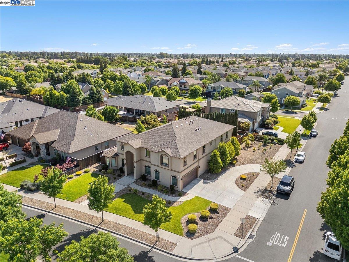 Detail Gallery Image 51 of 54 For 4121 Country Walk Lane, Turlock,  CA 95382 - 4 Beds | 4/1 Baths