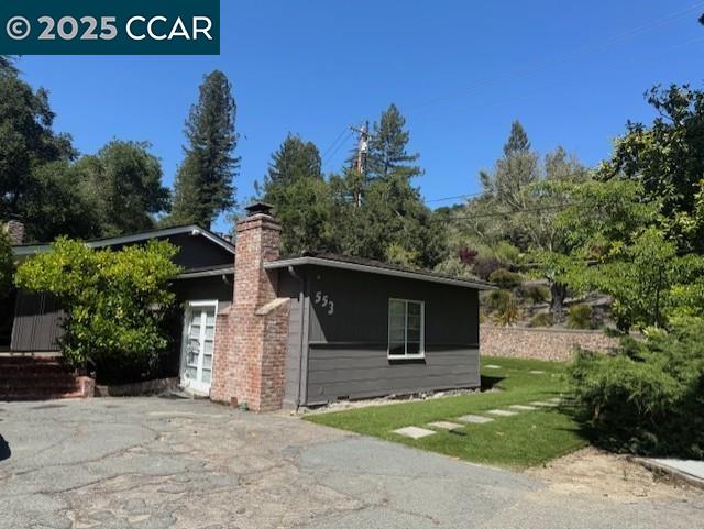 553 Miner Rd, Orinda, California 94563, 3 Bedrooms Bedrooms, 7 Rooms Rooms,2 BathroomsBathrooms,Residential Lease,For Rent,553 Miner Rd,41100493