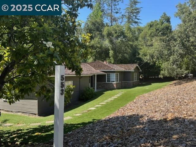 553 Miner Rd, Orinda, California 94563, 3 Bedrooms Bedrooms, 7 Rooms Rooms,2 BathroomsBathrooms,Residential Lease,For Rent,553 Miner Rd,41100493