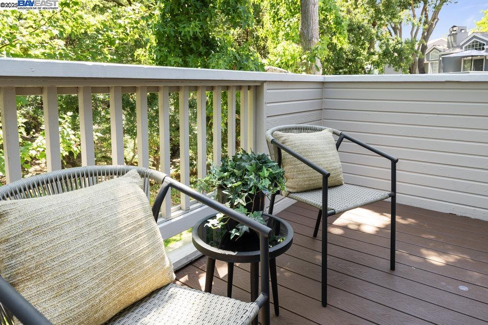 Detail Gallery Image 18 of 28 For 7740 Creekside Dr, Pleasanton,  CA 94588 - 3 Beds | 2/1 Baths