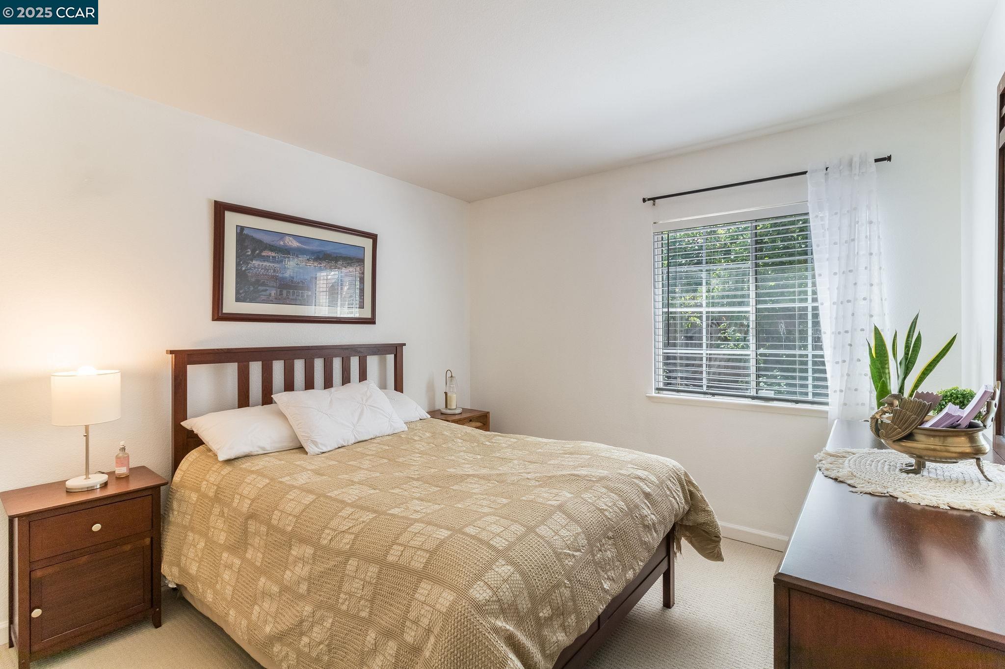 Detail Gallery Image 14 of 39 For 289 Crestview Ave, Martinez,  CA 94553 - 3 Beds | 2/1 Baths