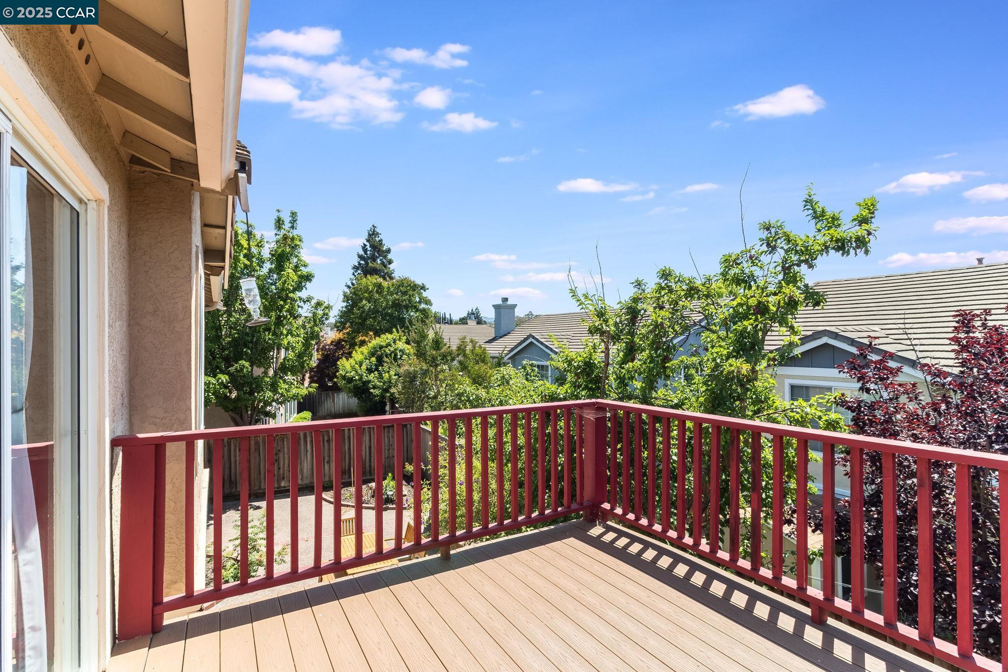 Detail Gallery Image 26 of 39 For 289 Crestview Ave, Martinez,  CA 94553 - 3 Beds | 2/1 Baths