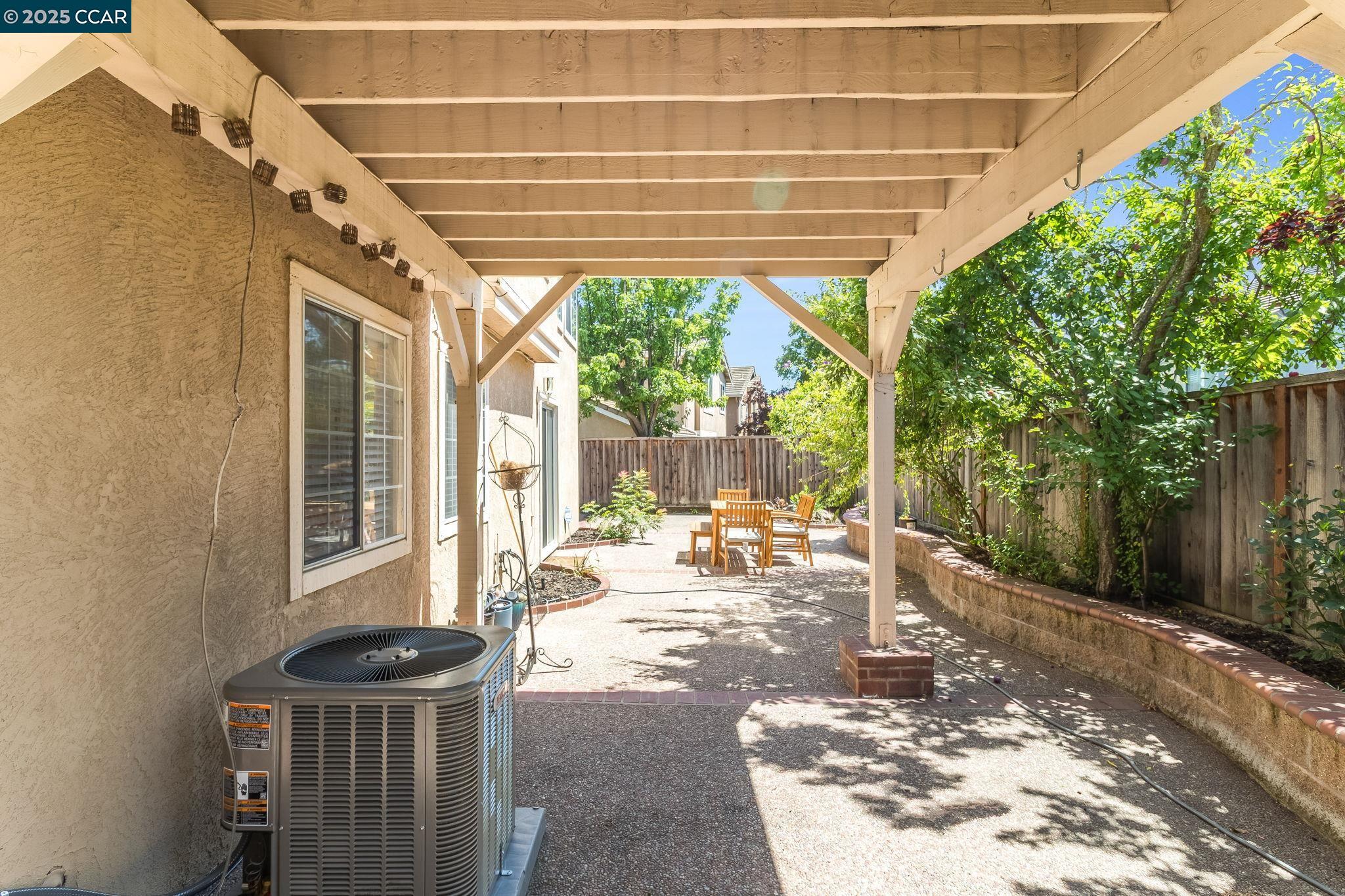Detail Gallery Image 32 of 39 For 289 Crestview Ave, Martinez,  CA 94553 - 3 Beds | 2/1 Baths