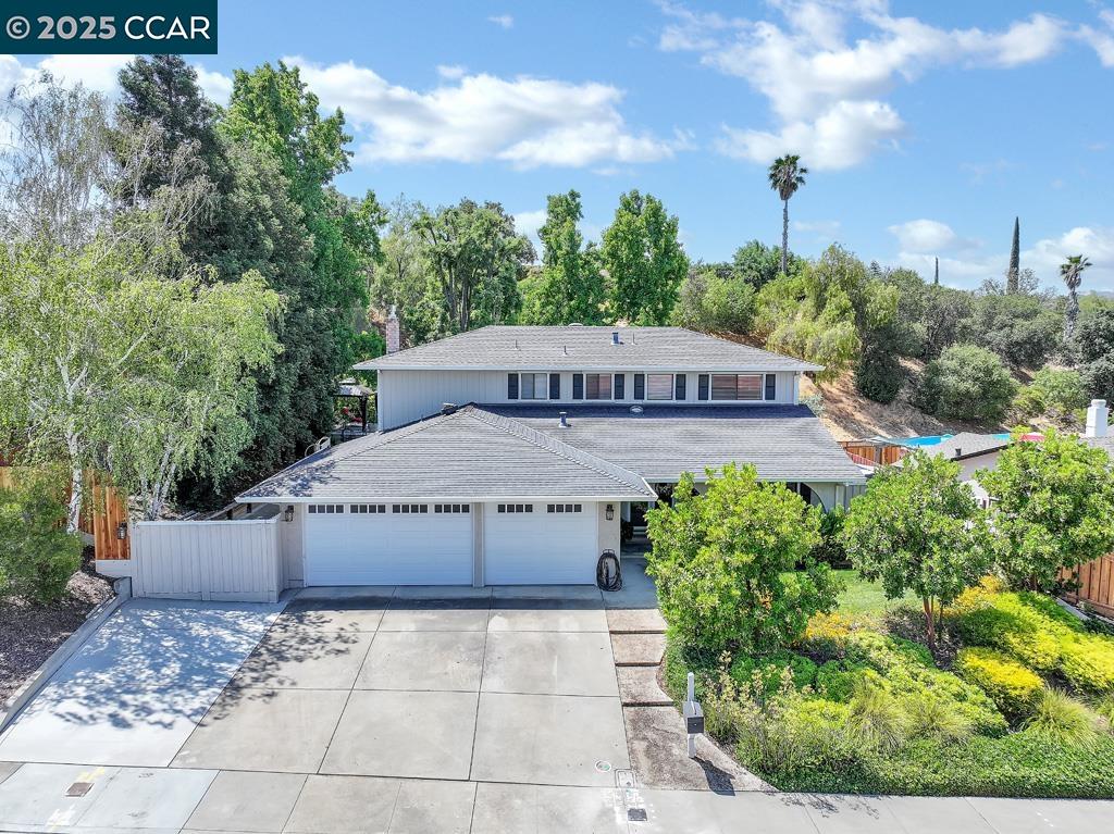 Detail Gallery Image 1 of 43 For 308 Bluerock Drive, Antioch,  CA 94509 - 3 Beds | 2/1 Baths