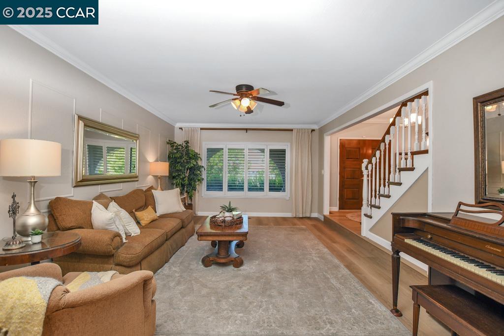 Detail Gallery Image 13 of 43 For 308 Bluerock Drive, Antioch,  CA 94509 - 3 Beds | 2/1 Baths