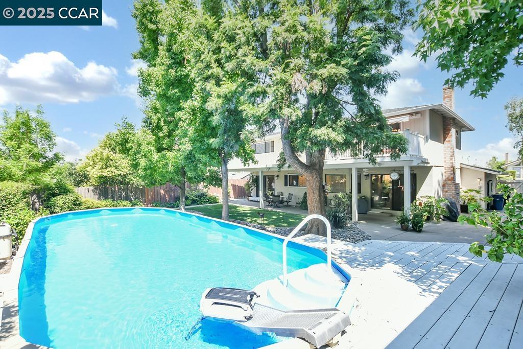 Detail Gallery Image 34 of 43 For 308 Bluerock Drive, Antioch,  CA 94509 - 3 Beds | 2/1 Baths