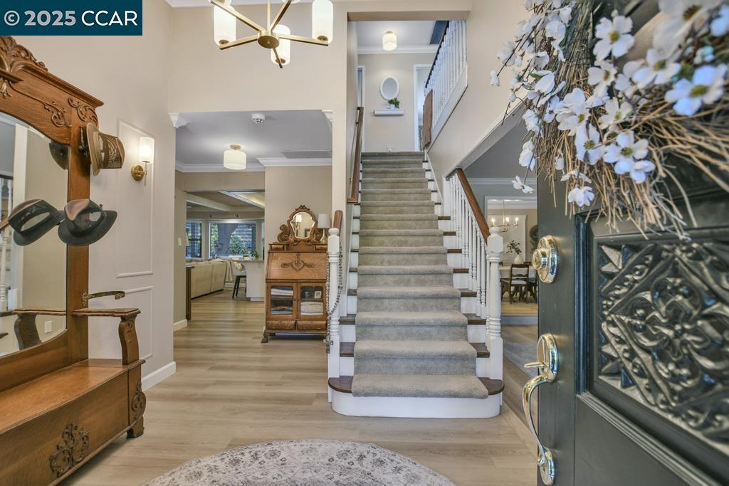 Detail Gallery Image 5 of 43 For 308 Bluerock Drive, Antioch,  CA 94509 - 3 Beds | 2/1 Baths