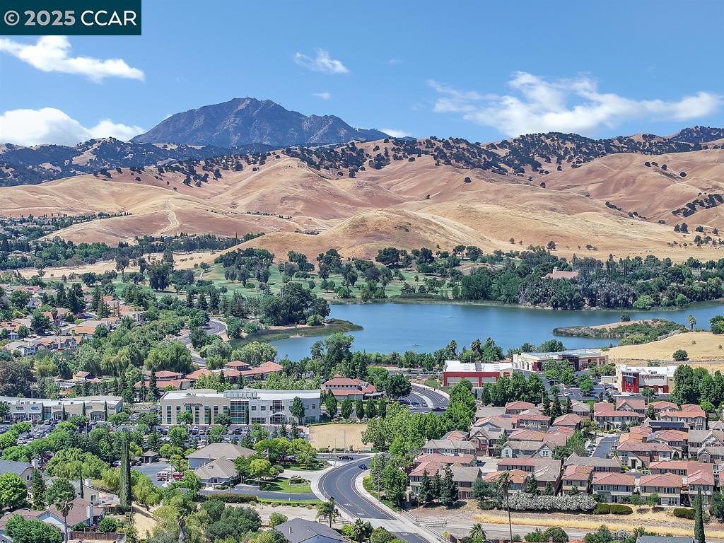 Detail Gallery Image 43 of 43 For 308 Bluerock Drive, Antioch,  CA 94509 - 3 Beds | 2/1 Baths