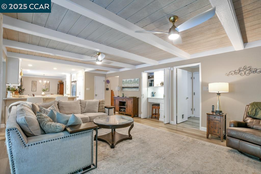 Detail Gallery Image 7 of 43 For 308 Bluerock Drive, Antioch,  CA 94509 - 3 Beds | 2/1 Baths
