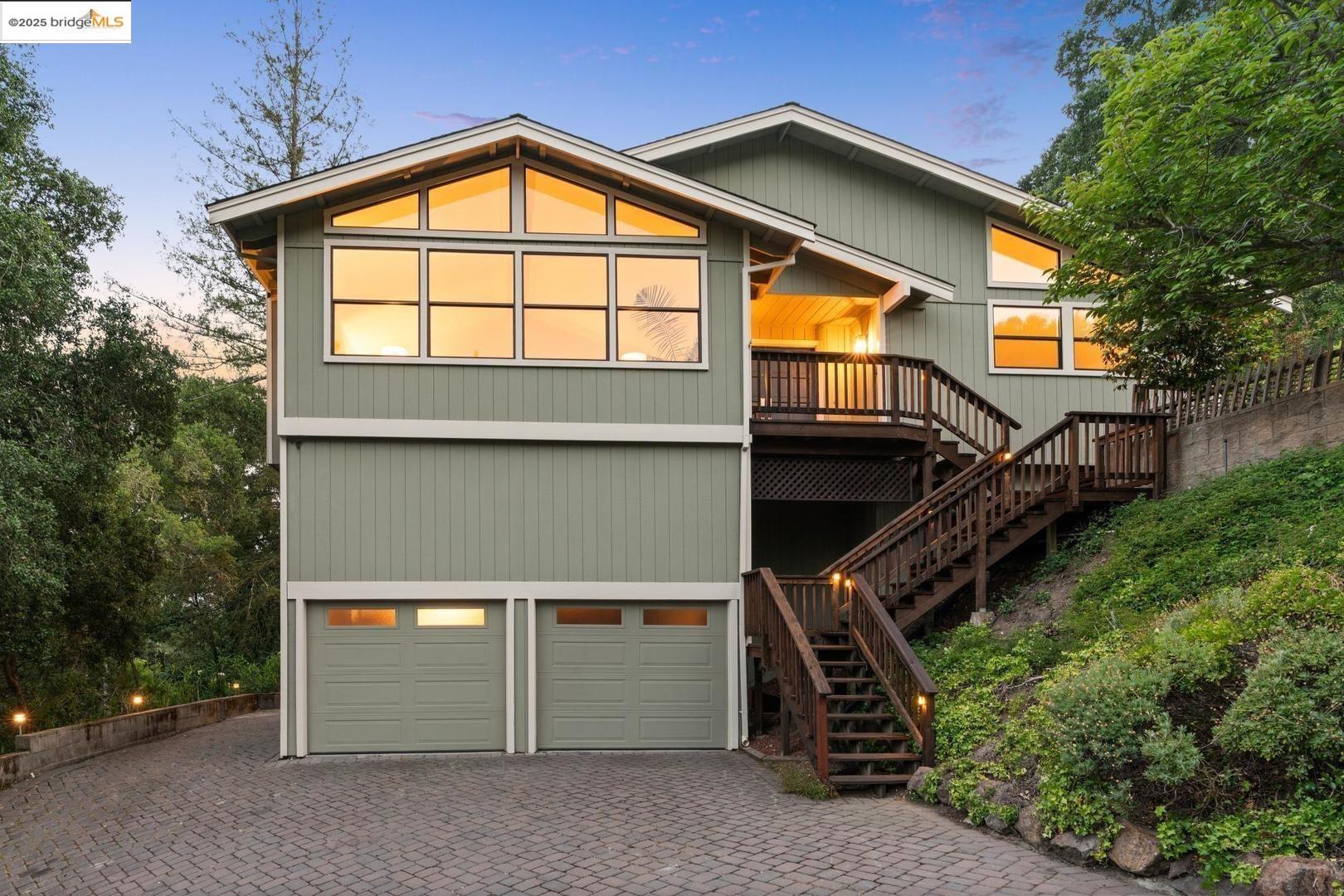 Detail Gallery Image 3 of 52 For 151 La Espiral, Orinda,  CA 94563 - 4 Beds | 2 Baths