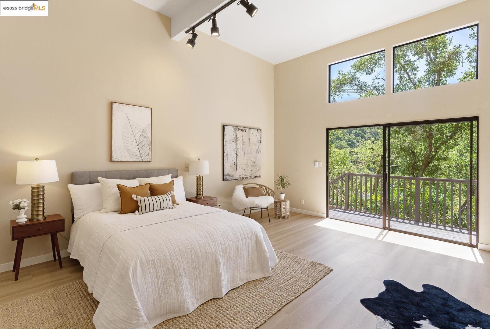 Detail Gallery Image 40 of 52 For 151 La Espiral, Orinda,  CA 94563 - 4 Beds | 2 Baths
