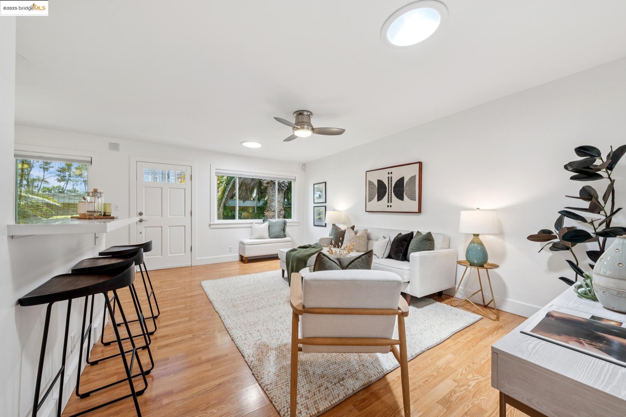 Photo #7: 41100521 Listing: Photo #7