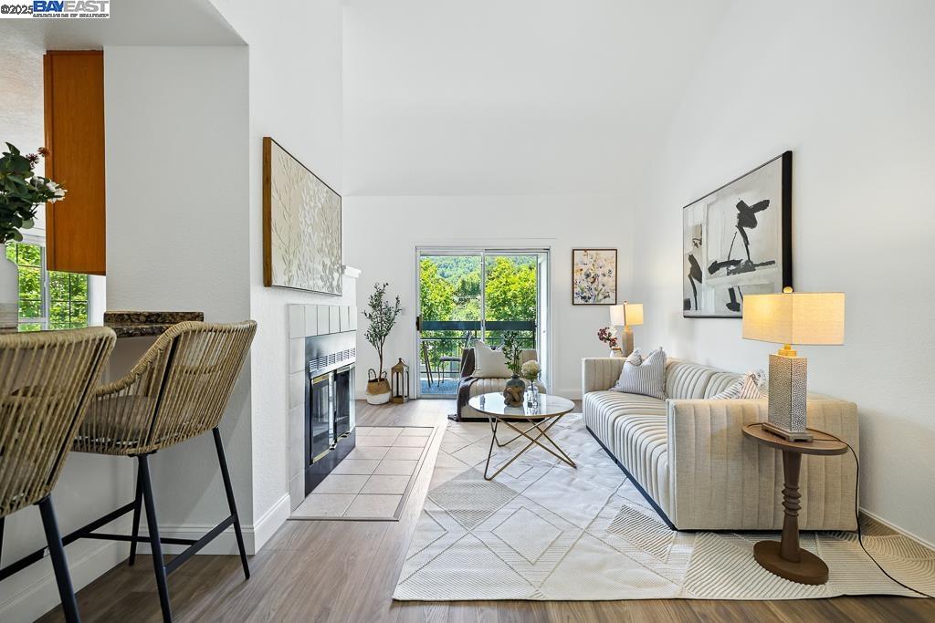 Detail Gallery Image 15 of 52 For 7860 Canyon Meadow Cir #H,  Pleasanton,  CA 94588 - 3 Beds | 2 Baths