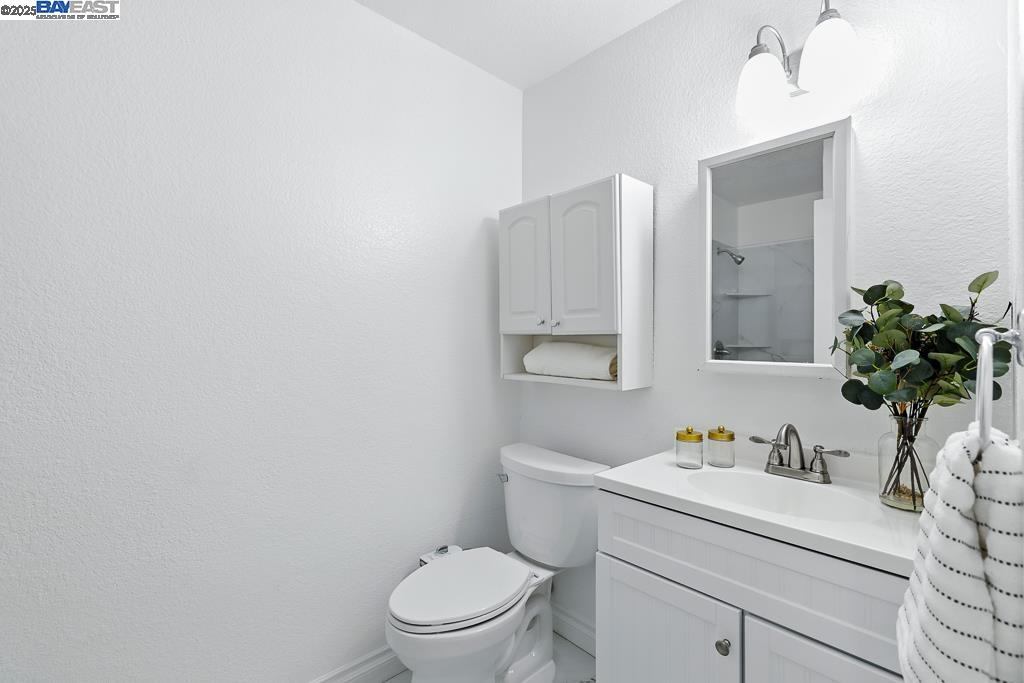 Detail Gallery Image 24 of 52 For 7860 Canyon Meadow Cir #H,  Pleasanton,  CA 94588 - 3 Beds | 2 Baths