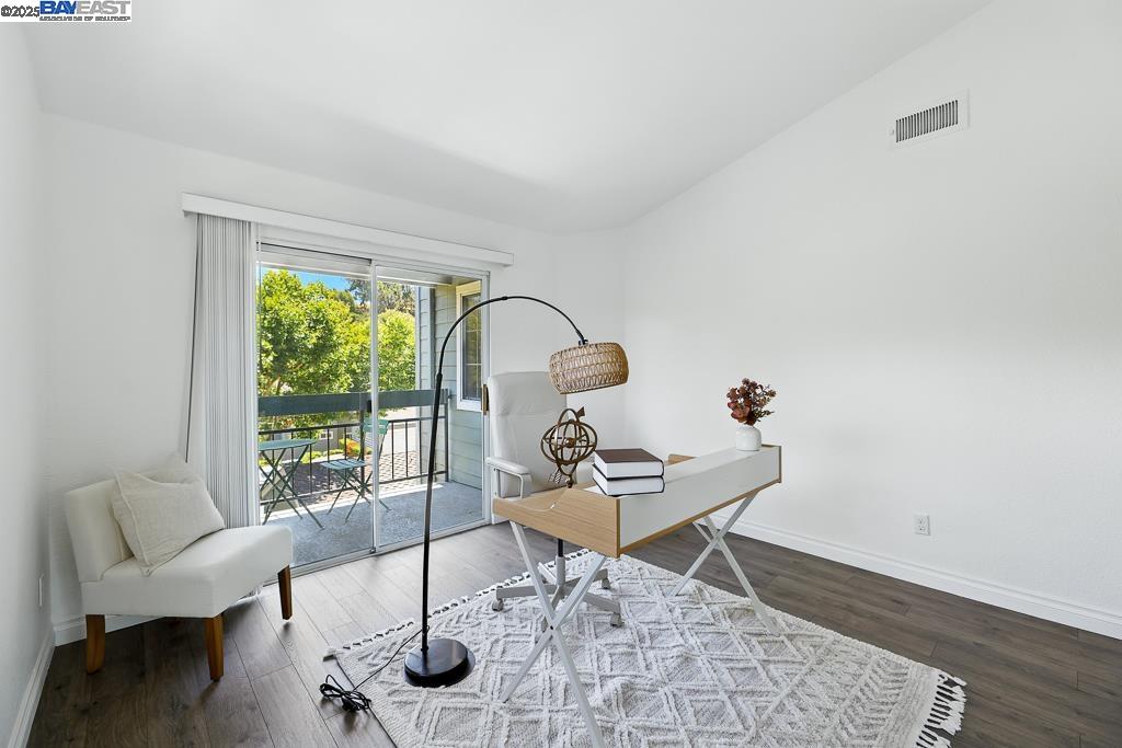 Detail Gallery Image 33 of 52 For 7860 Canyon Meadow Cir #H,  Pleasanton,  CA 94588 - 3 Beds | 2 Baths