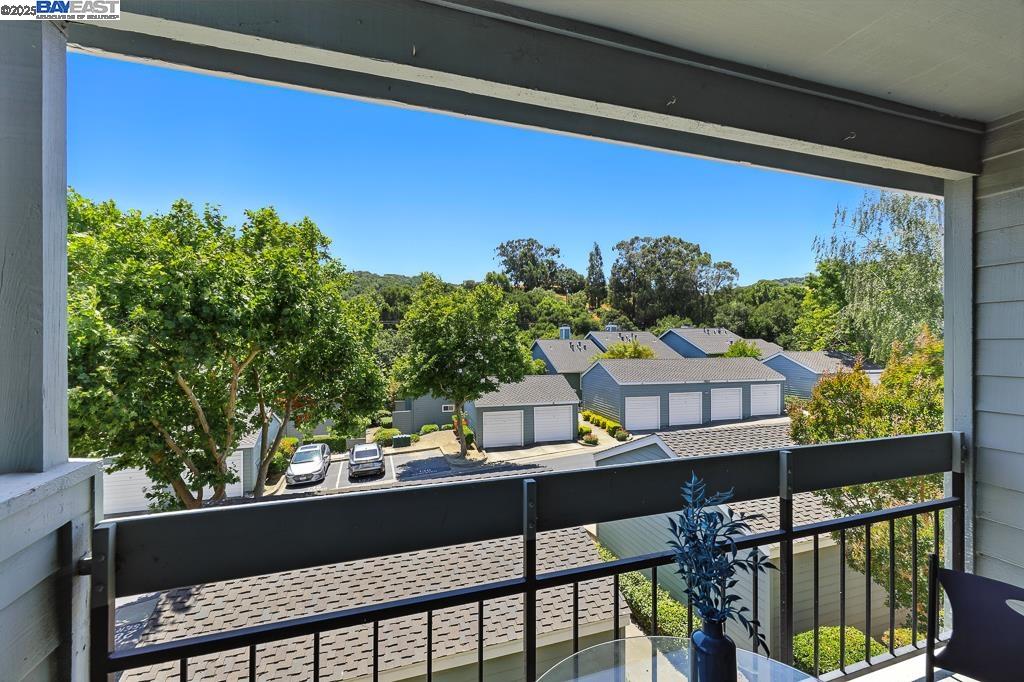 Detail Gallery Image 39 of 52 For 7860 Canyon Meadow Cir #H,  Pleasanton,  CA 94588 - 3 Beds | 2 Baths