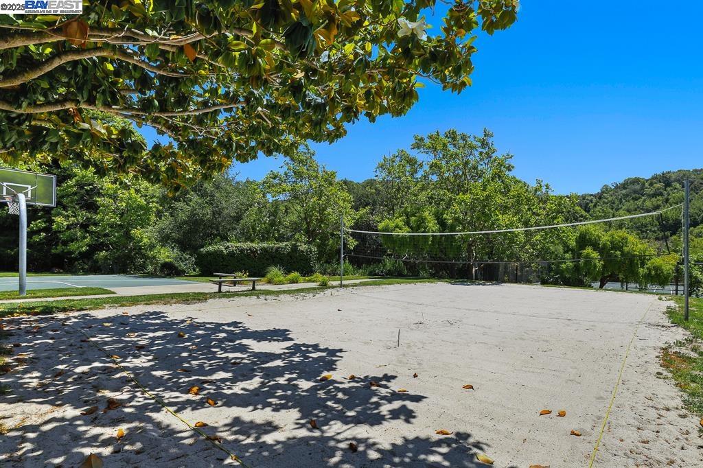 Detail Gallery Image 47 of 52 For 7860 Canyon Meadow Cir #H,  Pleasanton,  CA 94588 - 3 Beds | 2 Baths