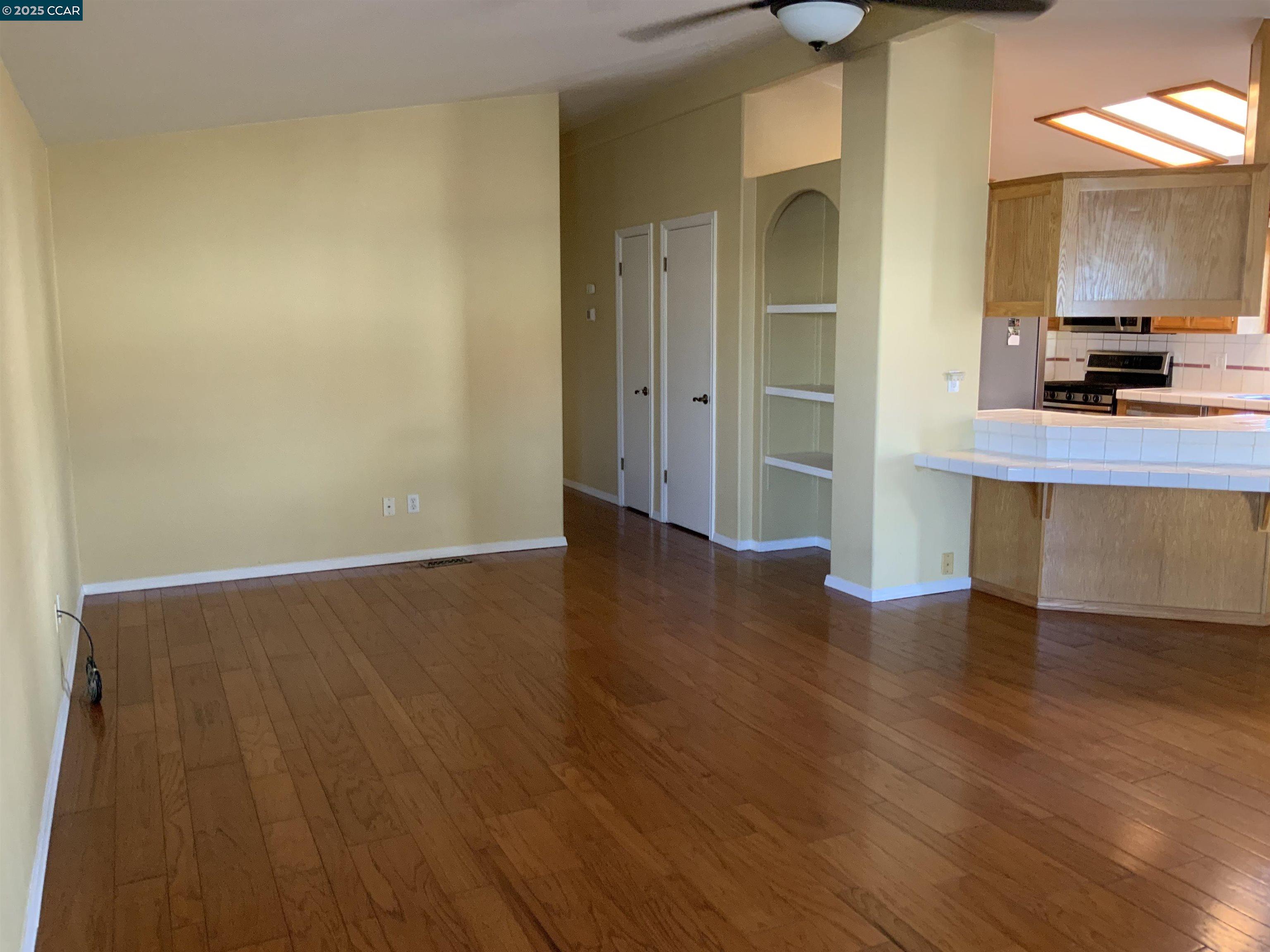 Detail Gallery Image 16 of 52 For 1920 Geneva Ln, Antioch,  CA 94509-0000 - 2 Beds | 2 Baths