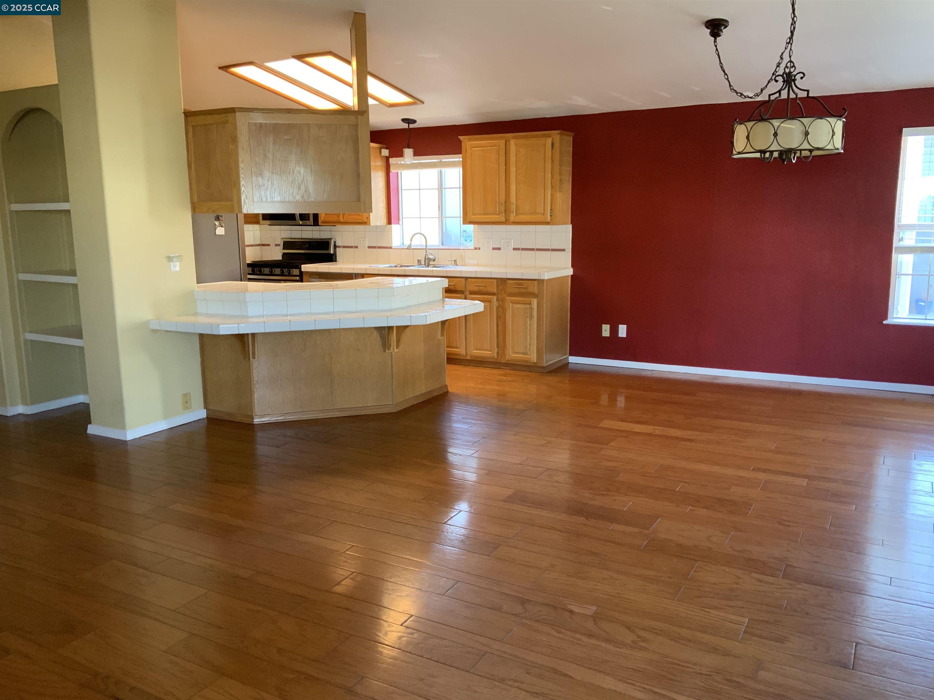 Detail Gallery Image 18 of 52 For 1920 Geneva Ln, Antioch,  CA 94509-0000 - 2 Beds | 2 Baths